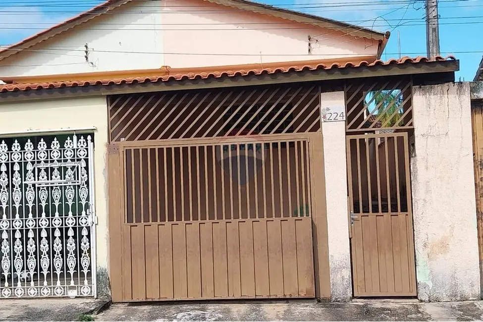 Foto 1 de Casa com 2 quartos à venda, 113m2 em Salto De Pirapora - SP