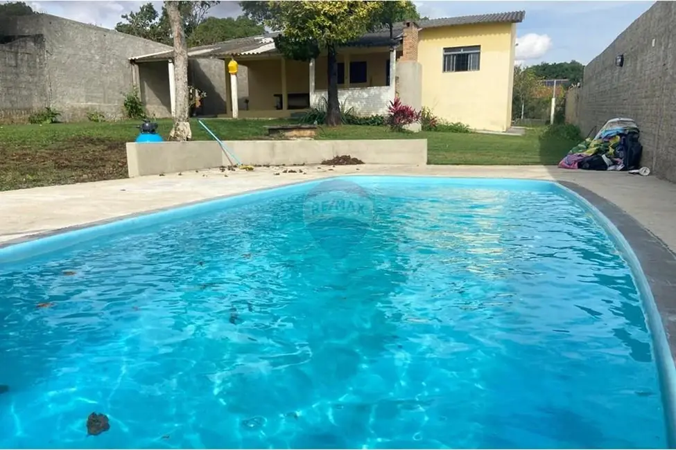Foto 1 de Chácara com 3 quartos para alugar, 1000m2 em Salto De Pirapora - SP
