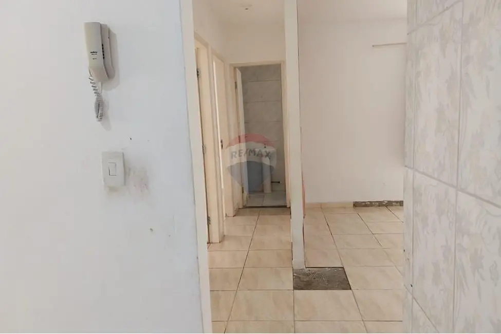 Foto 6 de Apartamento com 2 quartos à venda, 50m2 em Salto De Pirapora - SP