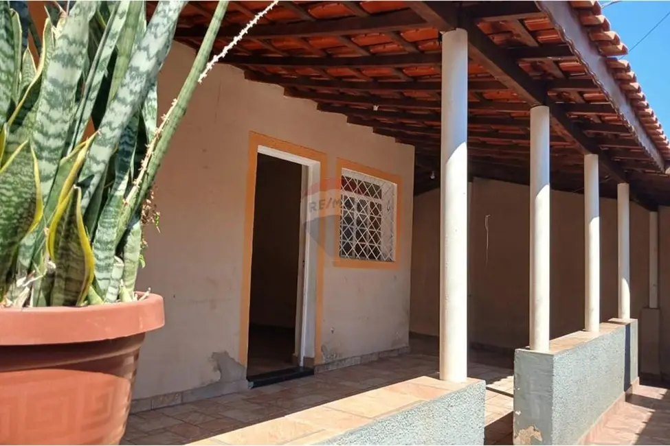 Foto 3 de Casa com 4 quartos à venda, 160m2 em Salto De Pirapora - SP