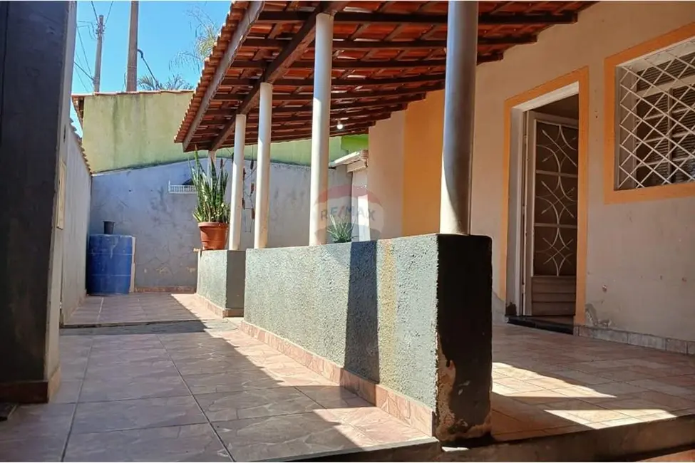 Foto 5 de Casa com 4 quartos à venda, 160m2 em Salto De Pirapora - SP