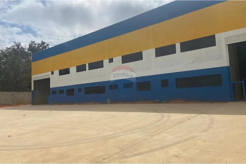 Foto 4 de Armazém / Galpão para alugar, 1600m2 em Salto De Pirapora - SP