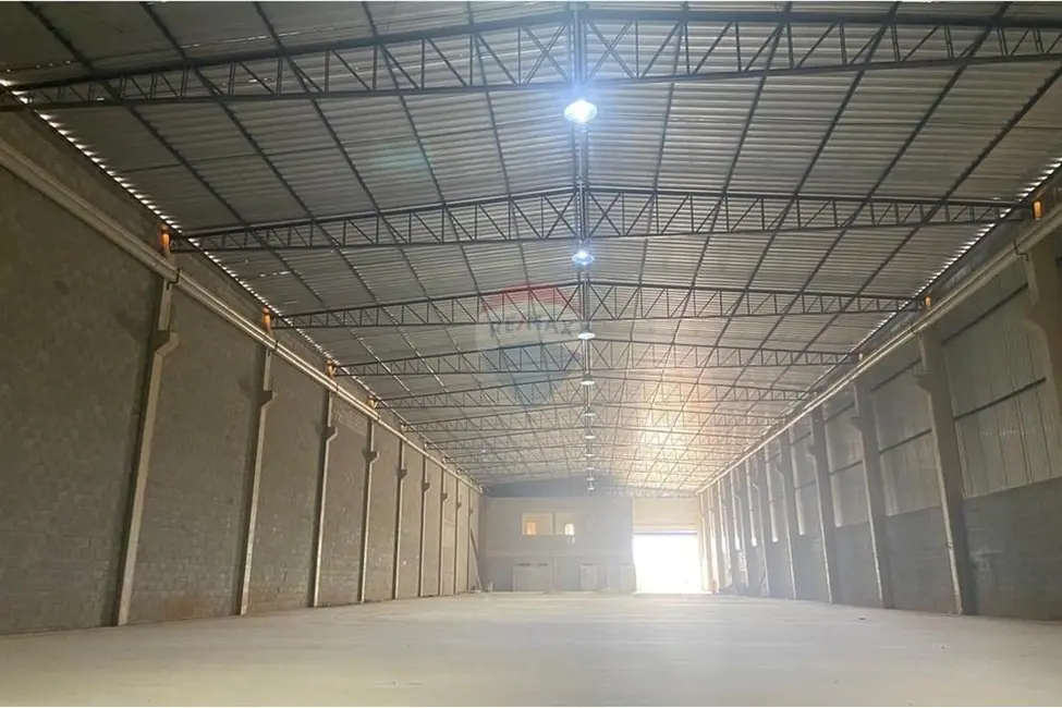 Armazém / Galpão para alugar, 1600m2 em Salto De Pirapora - SP - imagem 7 Foto 7 de Armazém / Galpão para alugar, 1600m2 em Salto De Pirapora - SP