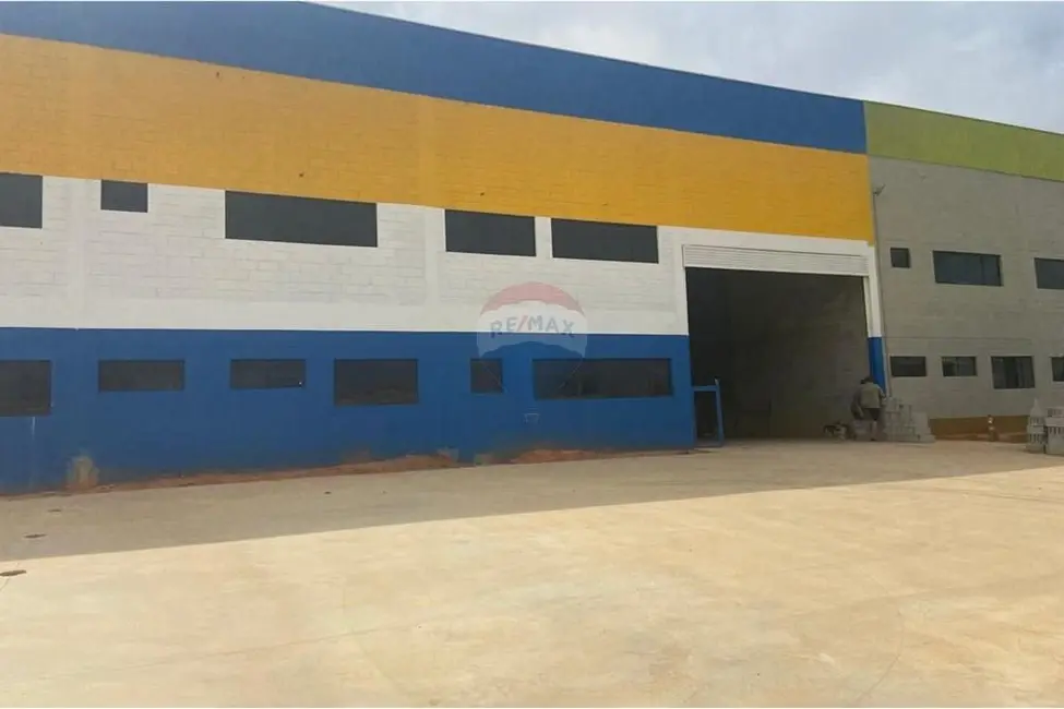 Armazém / Galpão para alugar, 1600m2 em Salto De Pirapora - SP - imagem 2 Foto 2 de Armazém / Galpão para alugar, 1600m2 em Salto De Pirapora - SP