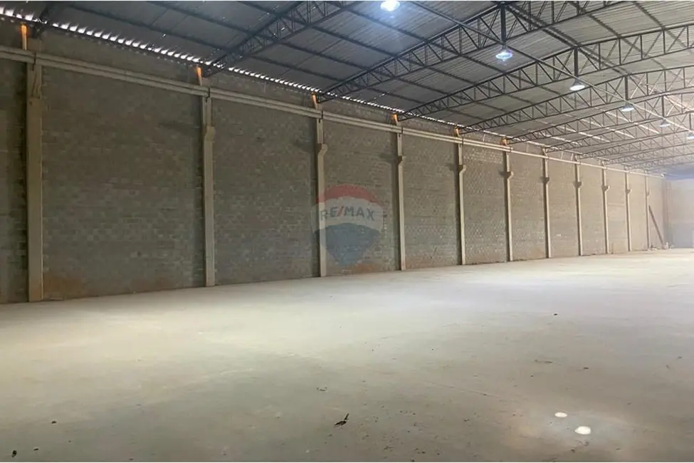 Armazém / Galpão para alugar, 1600m2 em Salto De Pirapora - SP - imagem 9 Foto 9 de Armazém / Galpão para alugar, 1600m2 em Salto De Pirapora - SP