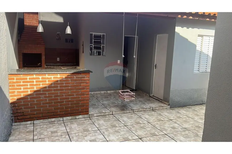 Foto 3 de Casa com 2 quartos à venda, 41m2 em Salto De Pirapora - SP