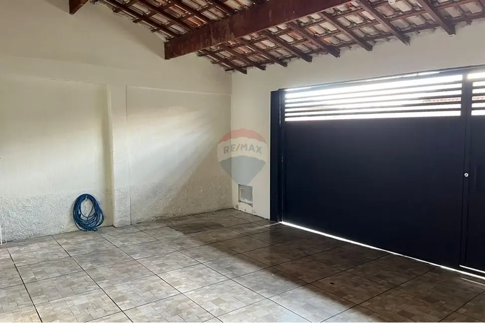 Foto 4 de Casa com 2 quartos à venda, 41m2 em Salto De Pirapora - SP