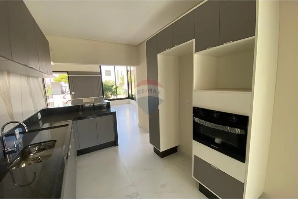 Foto 8 de Casa de Condomínio com 3 quartos para alugar, 160m2 em Votorantim - SP