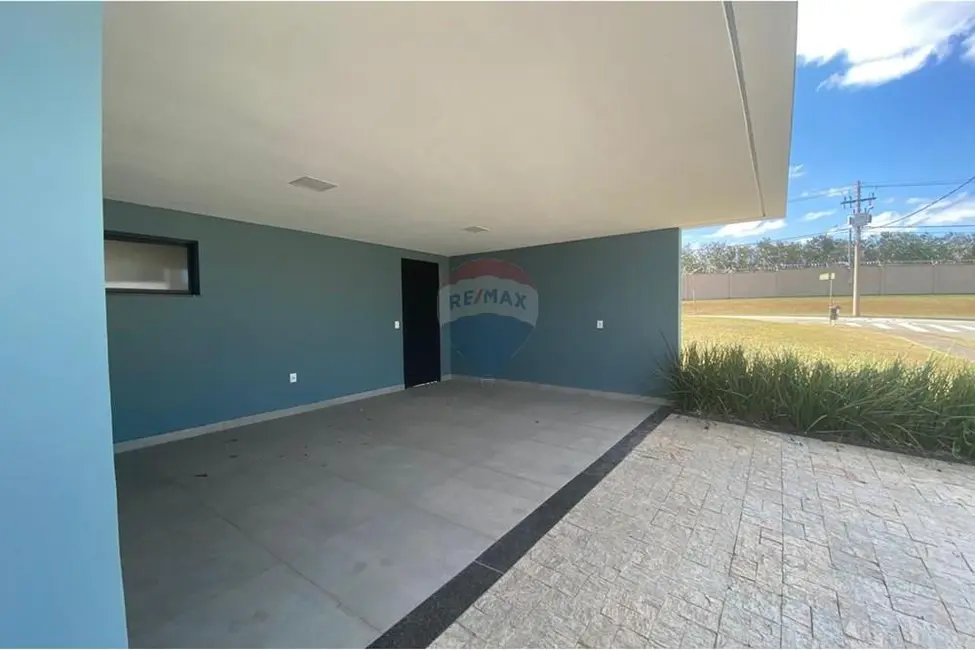 Foto 3 de Casa de Condomínio com 3 quartos para alugar, 160m2 em Votorantim - SP