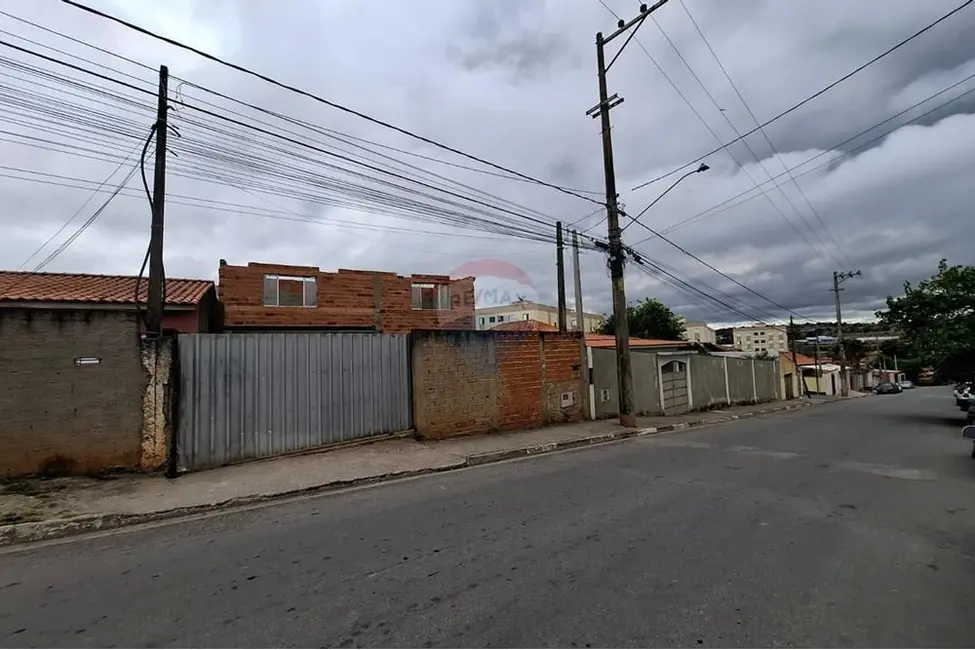 Foto 2 de Armazém / Galpão à venda, 168m2 em Salto De Pirapora - SP