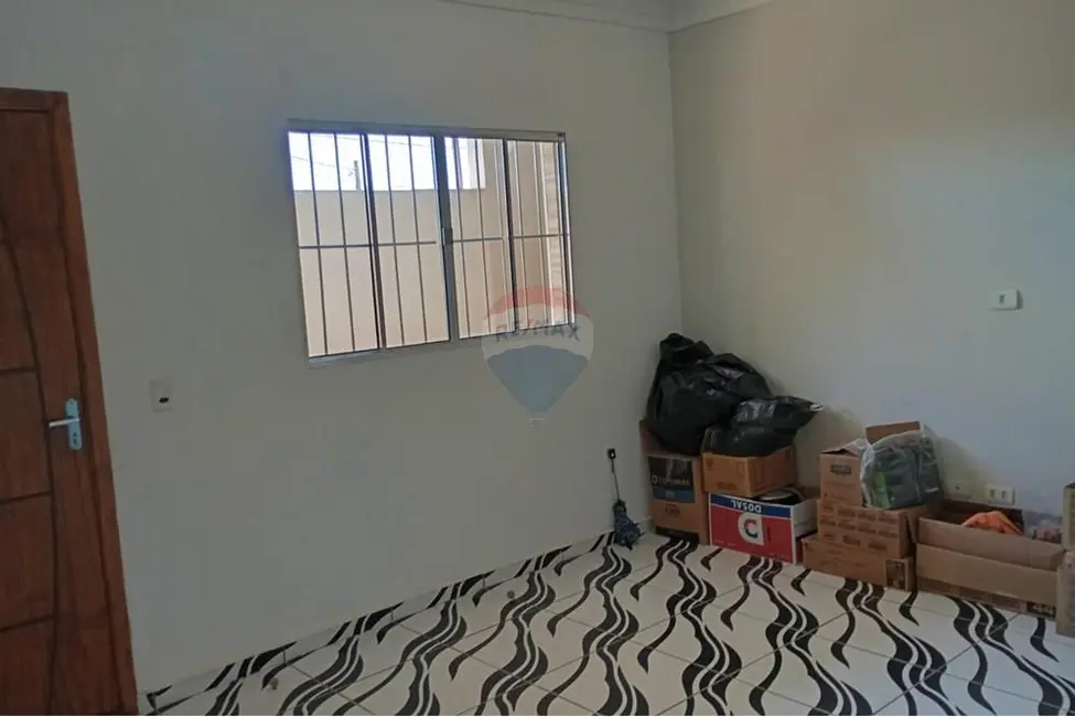 Foto 3 de Casa com 3 quartos à venda, 180m2 em Salto De Pirapora - SP