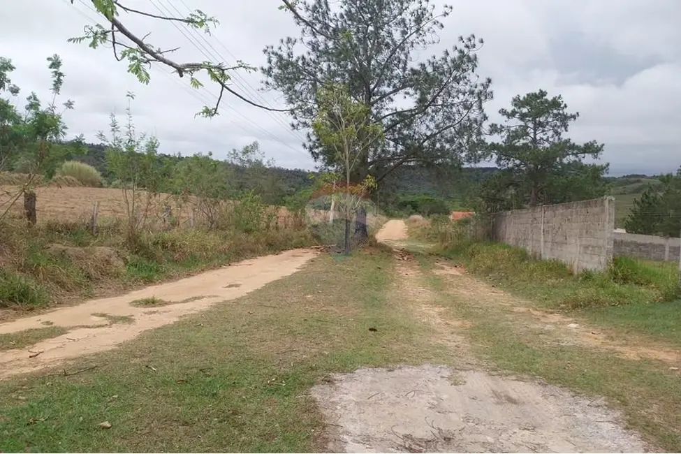 Foto 4 de Terreno / Lote à venda, 1007m2 em Salto De Pirapora - SP
