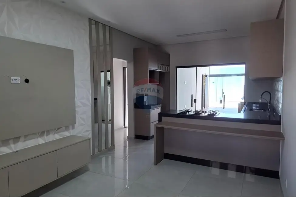 Foto 7 de Casa com 2 quartos à venda, 107m2 em Salto De Pirapora - SP