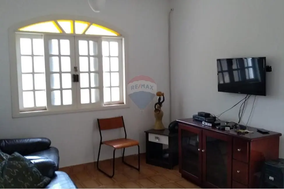 Foto 4 de Chácara com 3 quartos à venda, 100m2 em Salto De Pirapora - SP