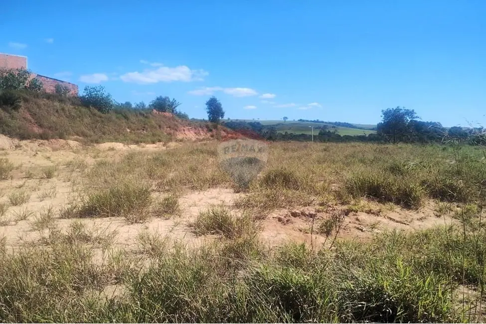 Foto 5 de Terreno / Lote à venda, 2822m2 em Salto De Pirapora - SP