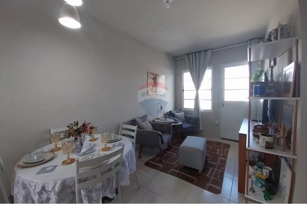 Foto 4 de Casa com 2 quartos à venda, 45m2 em Salto De Pirapora - SP