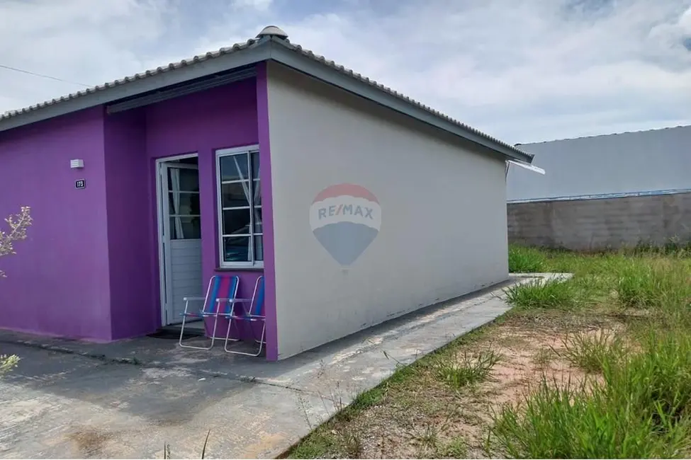 Foto 2 de Casa com 2 quartos à venda, 45m2 em Salto De Pirapora - SP