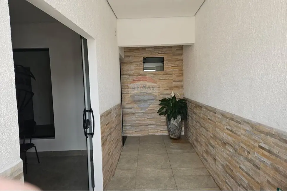 Foto 4 de Sala Comercial à venda, 100m2 em Salto De Pirapora - SP