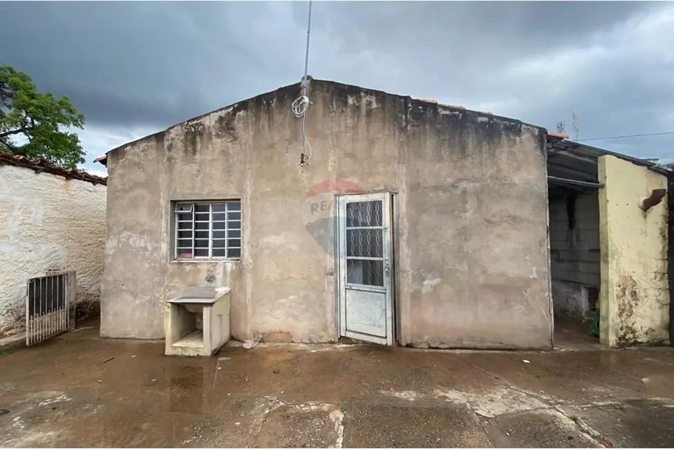 Foto 5 de Casa com 2 quartos à venda, 66m2 em Centro, Salto De Pirapora - SP