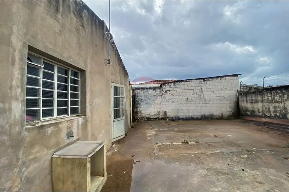 Foto 7 de Casa com 2 quartos à venda, 66m2 em Centro, Salto De Pirapora - SP