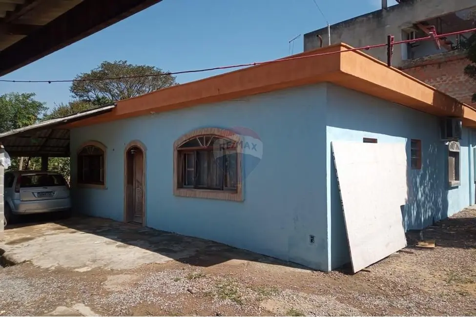 Foto 3 de Chácara com 3 quartos à venda, 140m2 em Salto De Pirapora - SP