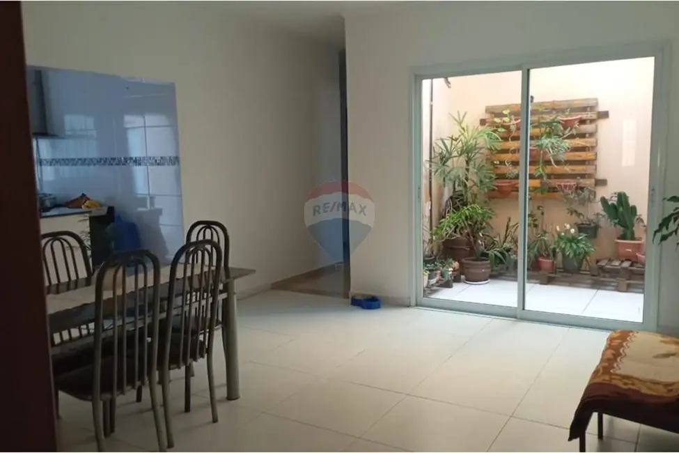 Foto 7 de Casa com 3 quartos à venda, 188m2 em Salto De Pirapora - SP