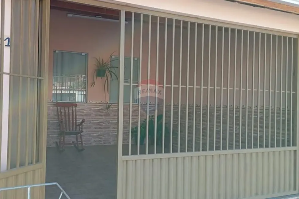 Foto 3 de Casa com 2 quartos à venda, 103m2 em Salto De Pirapora - SP