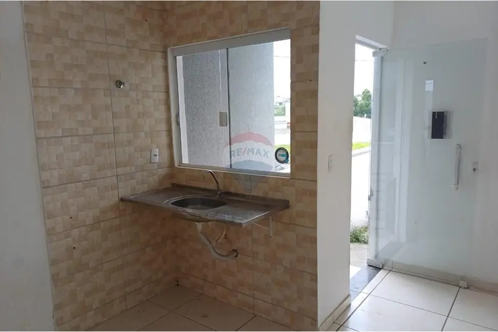 Foto 6 de Casa com 2 quartos à venda, 50m2 em Salto De Pirapora - SP