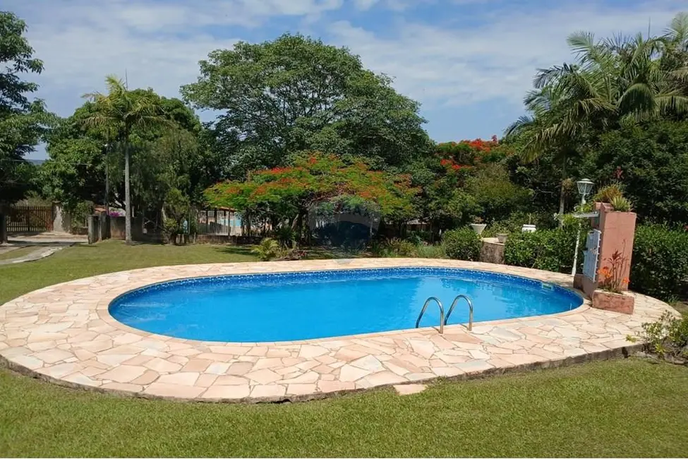 Foto 8 de Chácara com 4 quartos à venda, 429m2 em Salto De Pirapora - SP