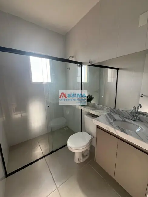 Foto 4 de Apartamento com 2 quartos à venda, 90m2 em Guararapes - SP