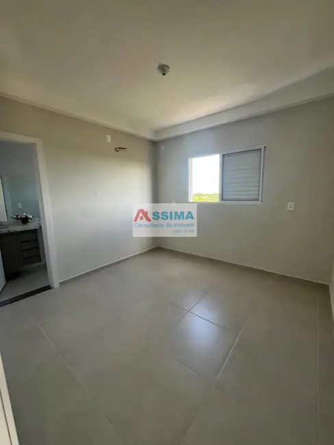 Foto 9 de Apartamento com 2 quartos à venda, 90m2 em Guararapes - SP