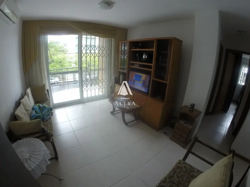 Foto 2 de Apartamento com 2 quartos à venda, 81m2 em Nossa Senhora de Fátima, Santa Maria - RS