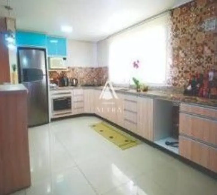 Foto 1 de Casa de Condomínio com 3 quartos à venda, 200m2 em Pinheiro Machado, Santa Maria - RS