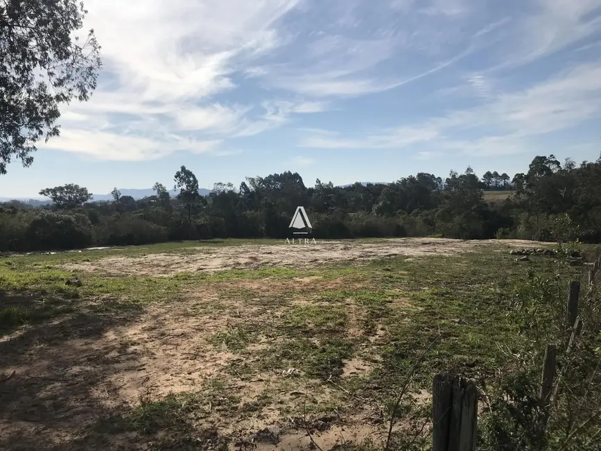 Foto 1 de Terreno / Lote à venda, 37000m2 em Santa Maria - RS