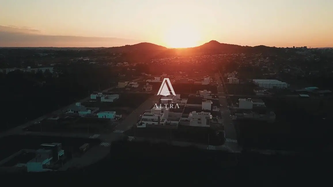 Foto 1 de Terreno / Lote à venda, 354m2 em São José, Santa Maria - RS