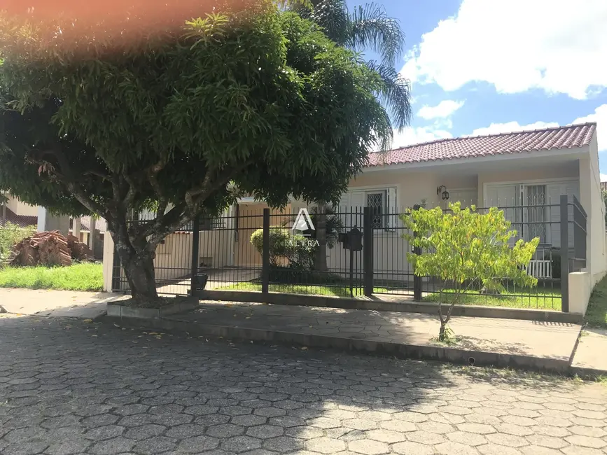 Foto 1 de Casa de Condomínio com 3 quartos à venda, 170m2 em Camobi, Santa Maria - RS