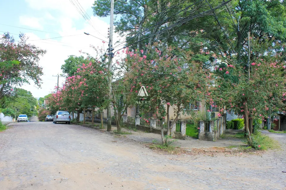 Foto 1 de Casa com 4 quartos à venda, 198m2 em Nossa Senhora de Lourdes, Santa Maria - RS