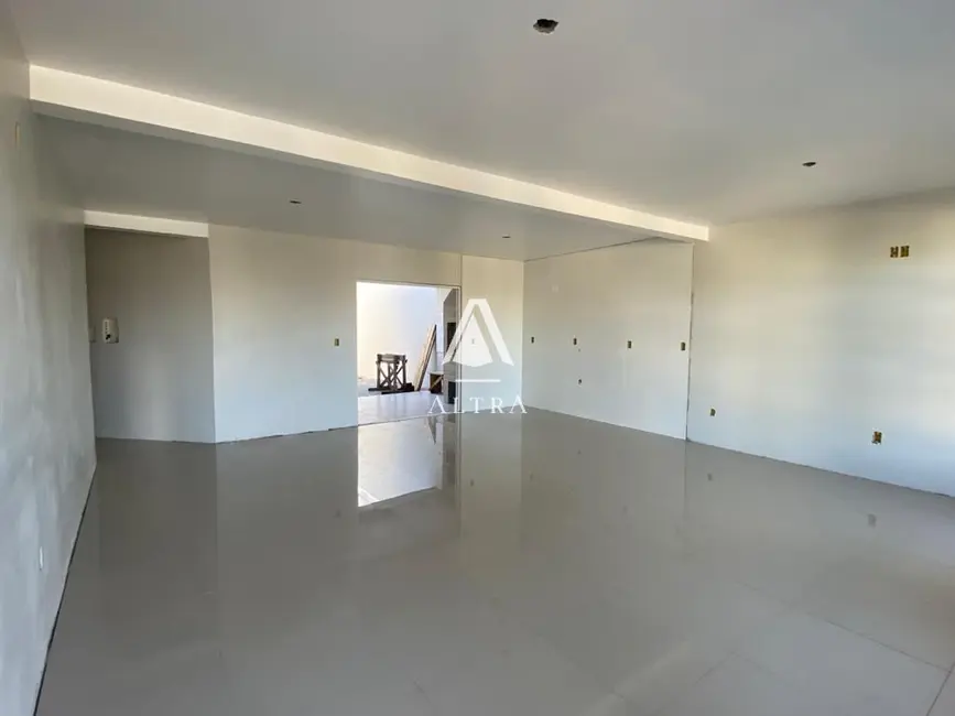 Foto 2 de Casa com 3 quartos à venda, 145m2 em Camobi, Santa Maria - RS