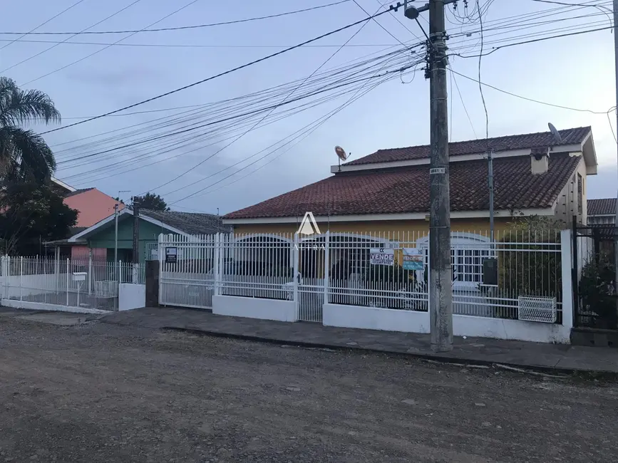 Foto 1 de Casa com 4 quartos à venda, 257m2 em Dom Antônio Reis, Santa Maria - RS