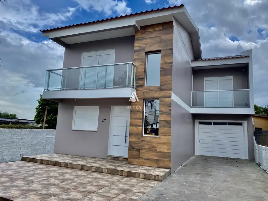 Foto 1 de Casa com 3 quartos à venda, 214m2 em Juscelino Kubitschek, Santa Maria - RS