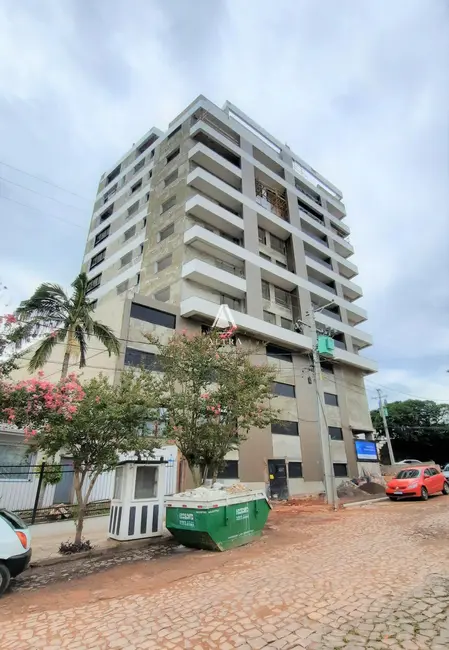 Foto 1 de Cobertura com 3 quartos à venda, 303m2 em Nossa Senhora Medianeira, Santa Maria - RS