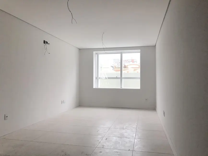 Foto 1 de Apartamento com 2 quartos à venda, 66m2 em Centro, Santa Maria - RS