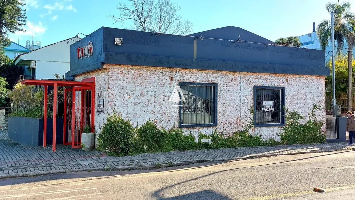 Foto 2 de Loja com 3 quartos à venda, 300m2 em Centro, Santa Maria - RS