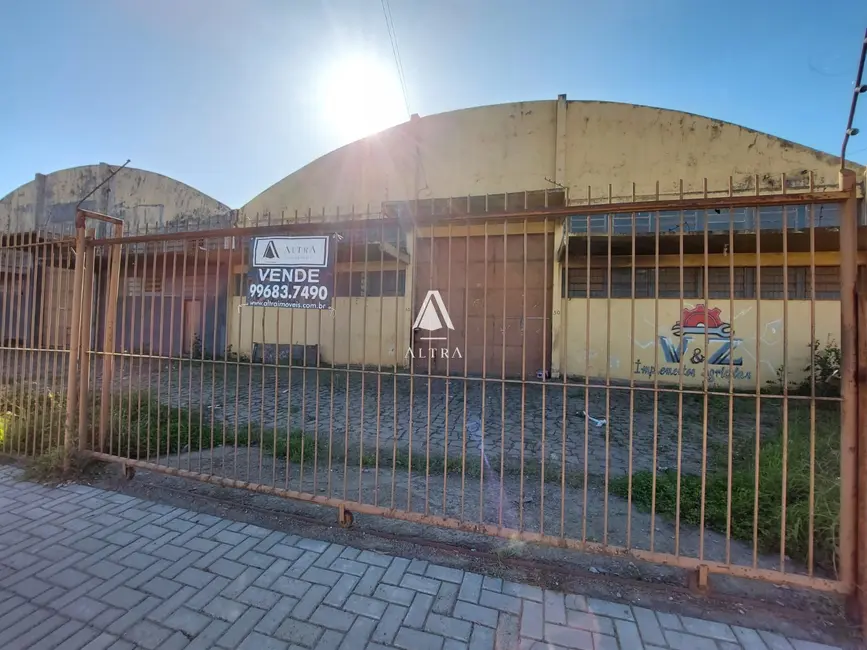 Foto 1 de Armazém / Galpão com 2 quartos à venda, 1000m2 em Tomazetti, Santa Maria - RS