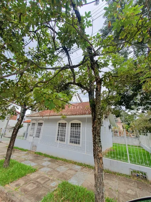 Foto 1 de Casa com 4 quartos à venda, 105m2 em São José, Santa Maria - RS