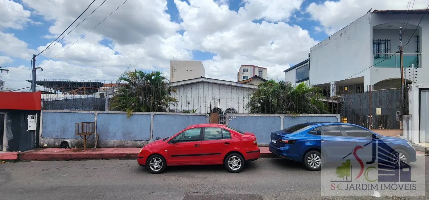 Foto 1 de Casa com 3 quartos à venda, 222m2 em Parque 10 de Novembro, Manaus - AM