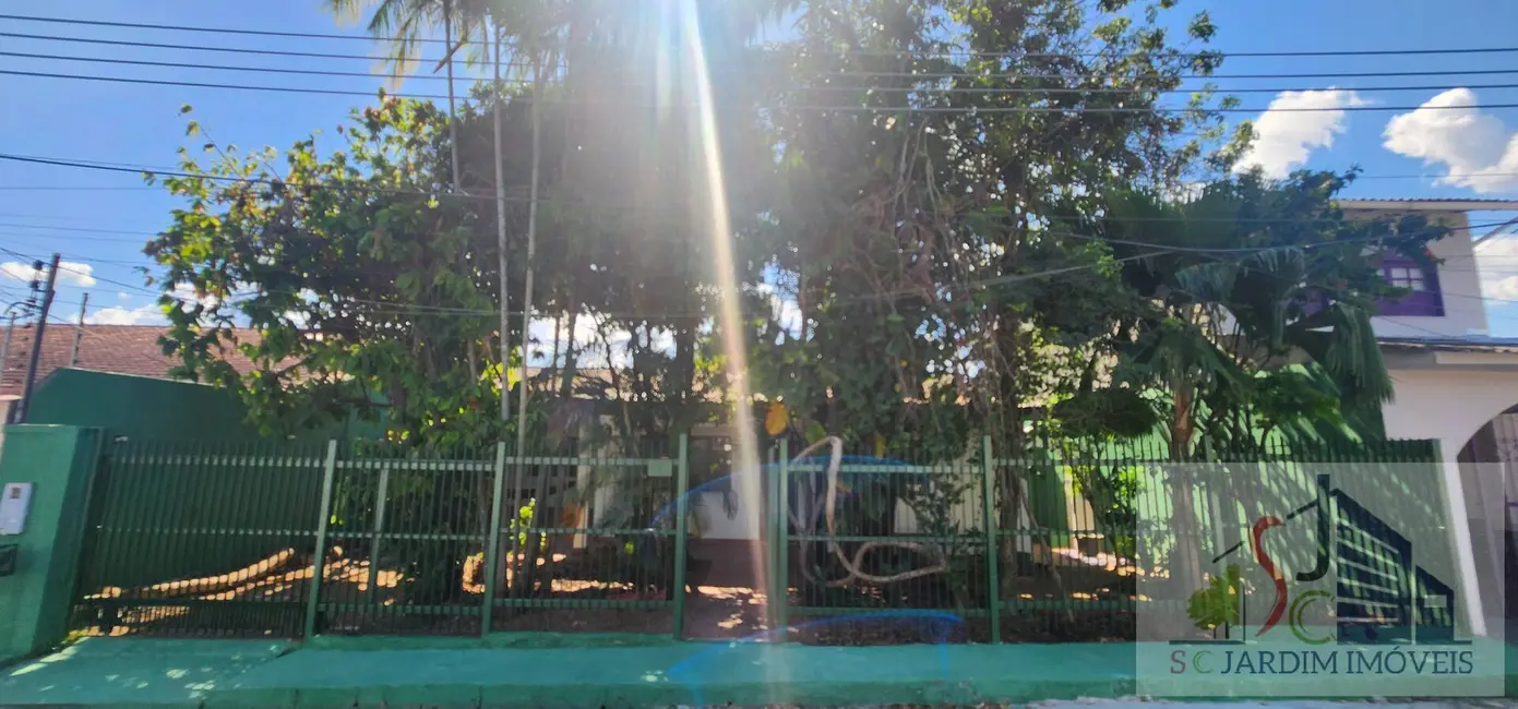 Foto 2 de Casa com 3 quartos à venda, 170m2 em Aleixo, Manaus - AM