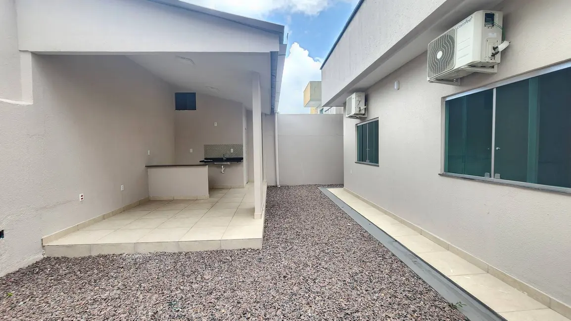 Foto 2 de Casa de Condomínio com 3 quartos à venda e para alugar, 148m2 em Colônia Terra Nova, Manaus - AM