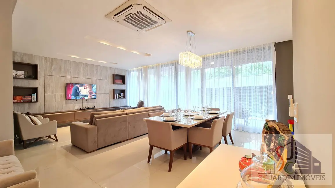 Casa de Condomínio com 5 quartos à venda, 450m2 em Ponta Negra, Manaus - AM - imagem 1 Foto 1 de Casa de Condomínio com 5 quartos à venda, 450m2 em Ponta Negra, Manaus - AM