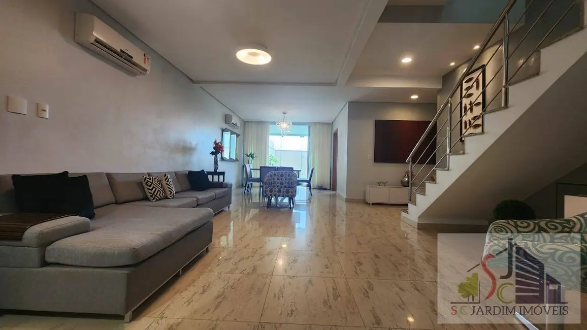 Foto 2 de Casa de Condomínio com 6 quartos à venda, 343m2 em Chapada, Manaus - AM